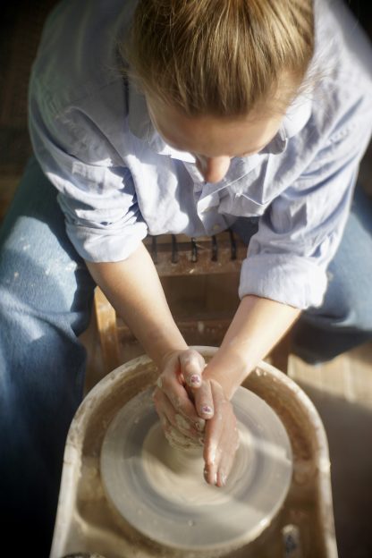 31.10.25 <br>10:00-14:00 Keramik-Kurs an der Drehscheibe – Bild 5